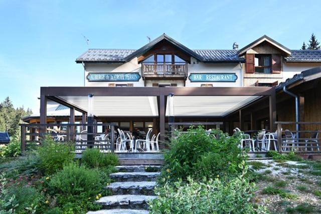 Auberge De La Croix Perrin Lans-en-Vercors Exterior photo