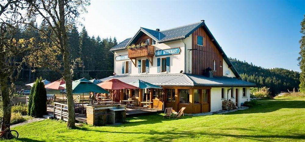 Auberge De La Croix Perrin Lans-en-Vercors Exterior photo